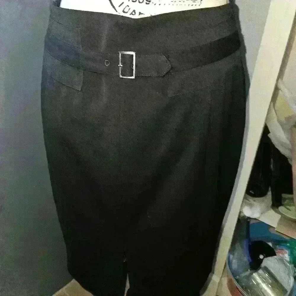 Express Womans Skirt Size 6 - Picture 5 of 9